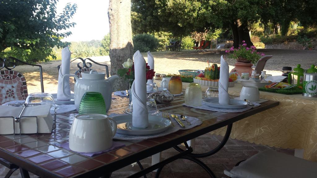 Agriturismo La Bicocca - Apt. "Il Leccio" Castel Rigone الغرفة الصورة