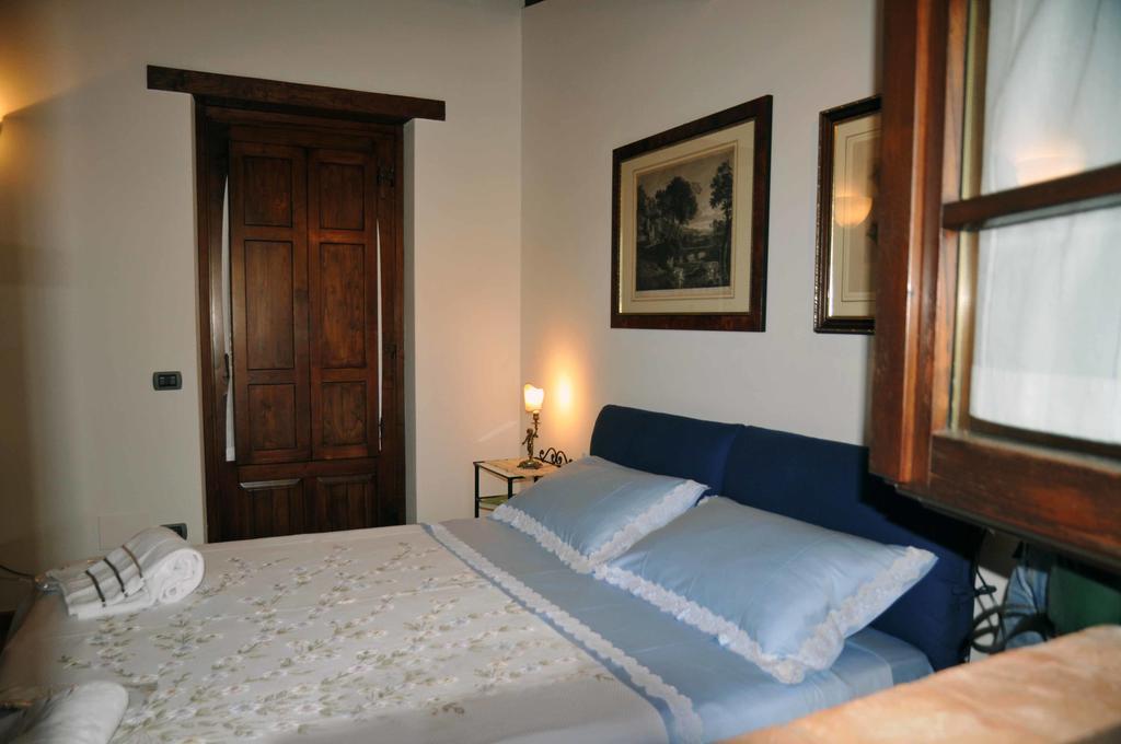 Agriturismo La Bicocca - Apt. "Il Leccio" Castel Rigone الغرفة الصورة