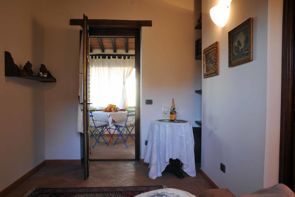 Agriturismo La Bicocca - Apt. "Il Leccio" Castel Rigone المظهر الخارجي الصورة